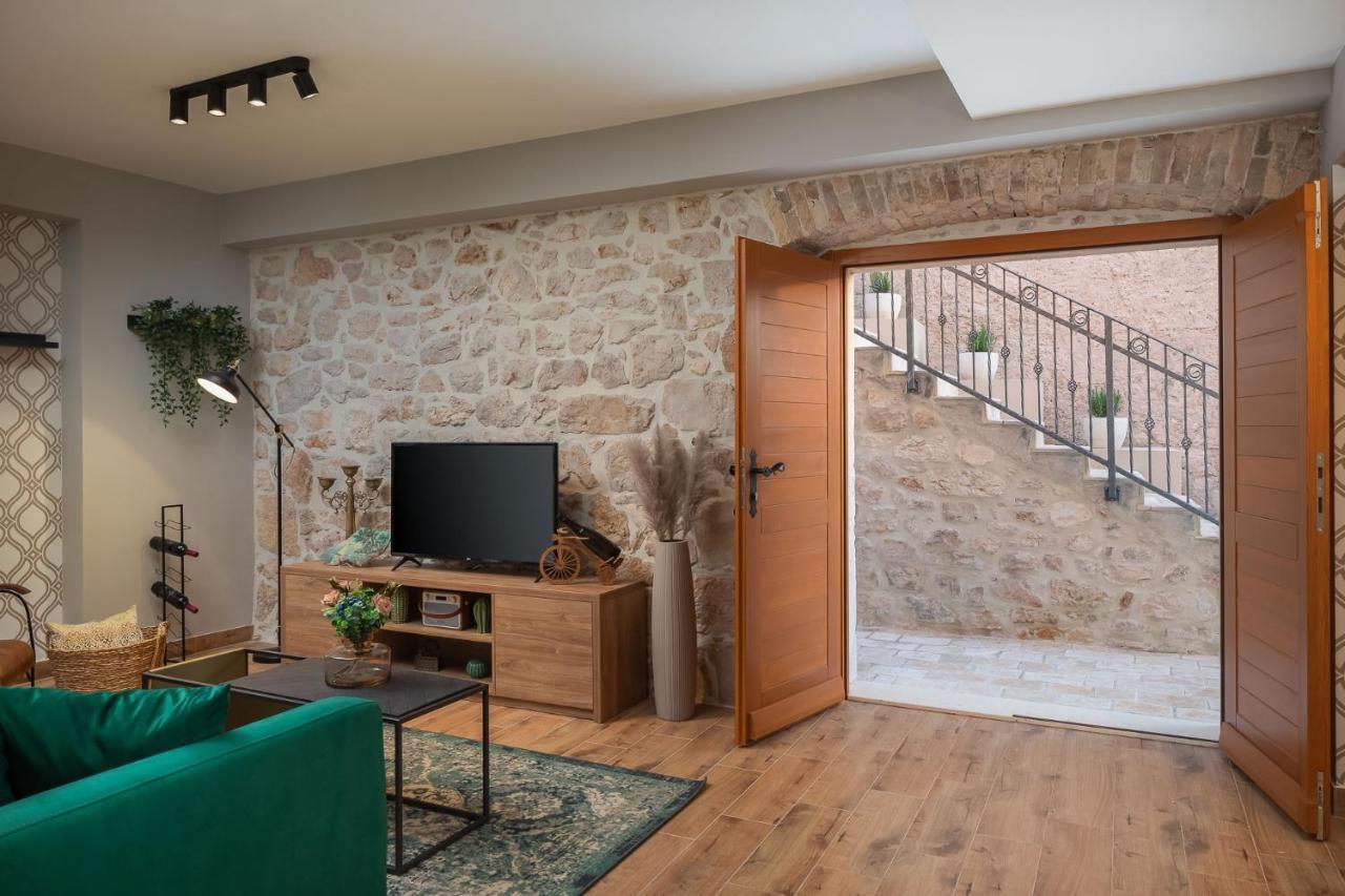 Villa Kameni Dvori Sveti Filip i Jakov Kültér fotó